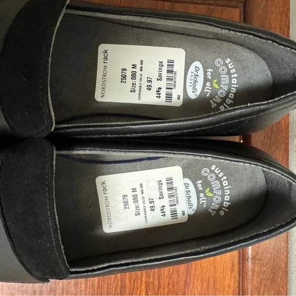 Dr. Scholl's Women’s Black Loafers - Picture 8 of 8